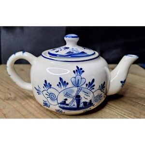 Delft Blue Style Ceramic Teapot Windmill Scene Cobalt Blue White Dutch Decor